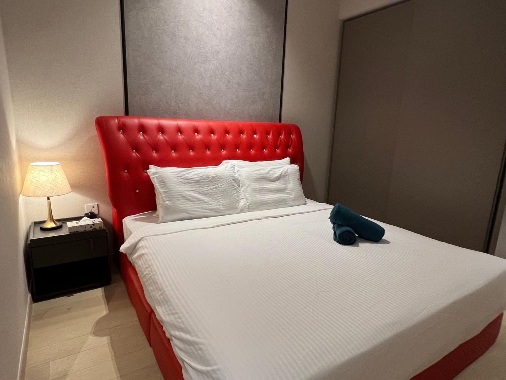 Eaton Residence Klcc Куала-Лумпур Экстерьер фото