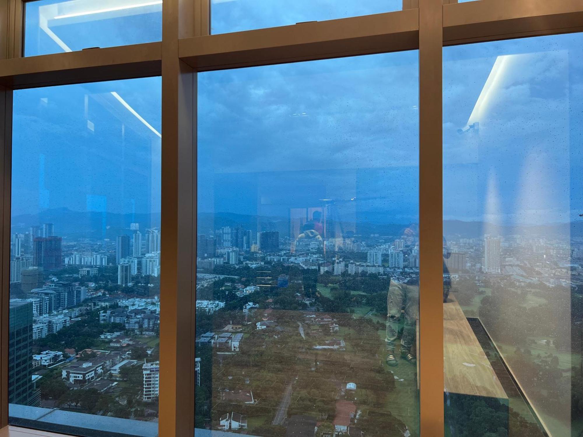 Eaton Residence Klcc Куала-Лумпур Экстерьер фото